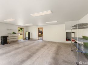 8829 SW Quartermaster Drive, Vashon WA 98070