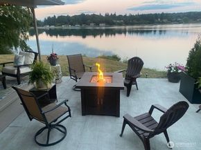 8829 SW Quartermaster Drive, Vashon WA 98070