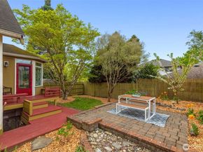 923 26th Avenue S, Seattle WA 98144