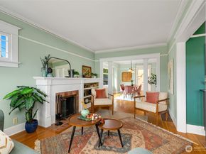 923 26th Avenue S, Seattle WA 98144