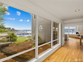 3418 W Lake Sammamish Parkway SE, Bellevue WA 98008