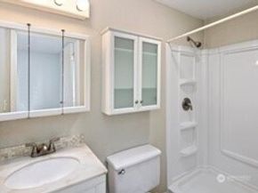 4226 Dayton Avenue N 202, Seattle WA 98103