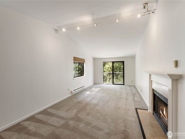 13235 12th Avenue SW 733, Burien WA 98146