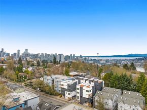 1127 B 10th Avenue E, Seattle WA 98102
