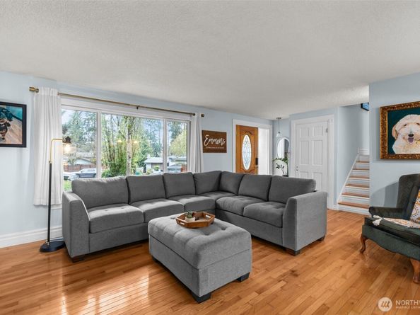 20806 23rd Avenue W, Lynnwood WA 98036