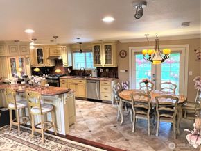 11858 SE 236th Street, Kent WA 98031