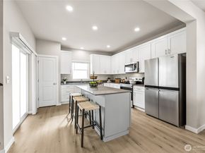 1106 138th Place SW, Lynnwood WA 98087