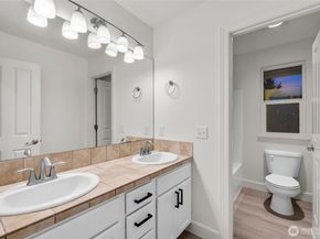 4518 NE 2nd Court, Renton WA 98059
