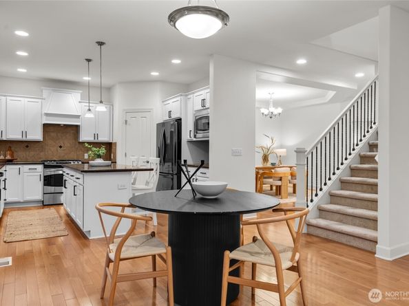 4518 NE 2nd Court, Renton WA 98059