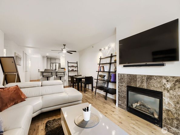 2607 Western Avenue 355, Seattle WA 98121