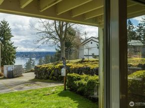 1760 W Sunn Fjord Lane F105, Bremerton WA 98312