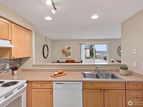 1760 W Sunn Fjord Lane F105, Bremerton WA 98312