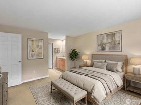1760 W Sunn Fjord Lane F105, Bremerton WA 98312