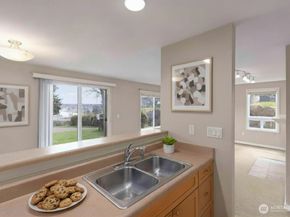 1760 W Sunn Fjord Lane F105, Bremerton WA 98312