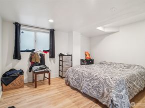 851 NW 56th Street, Seattle WA 98107