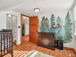 851 NW 56th Street, Seattle WA 98107