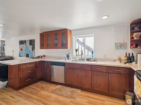 851 NW 56th Street, Seattle WA 98107