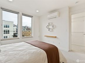 2011 NW 64th Street B, Seattle WA 98107