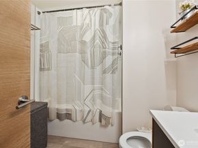 2011 NW 64th Street B, Seattle WA 98107