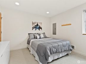 2011 NW 64th Street B, Seattle WA 98107