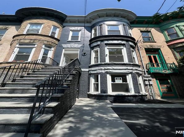 52 Brinkerhoff Street, Jersey City NJ 07304