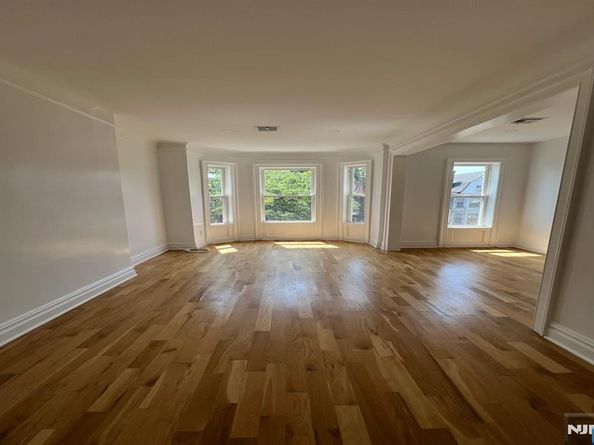 52 Brinkerhoff Street, Jersey City NJ 07304