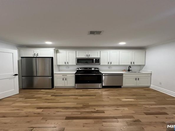52 Brinkerhoff Street, Jersey City NJ 07304