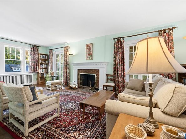 138 Knickerbocker Road, Englewood NJ 07631