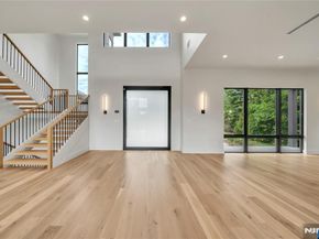 577 Floyd Street, Englewood Cliffs NJ 07632
