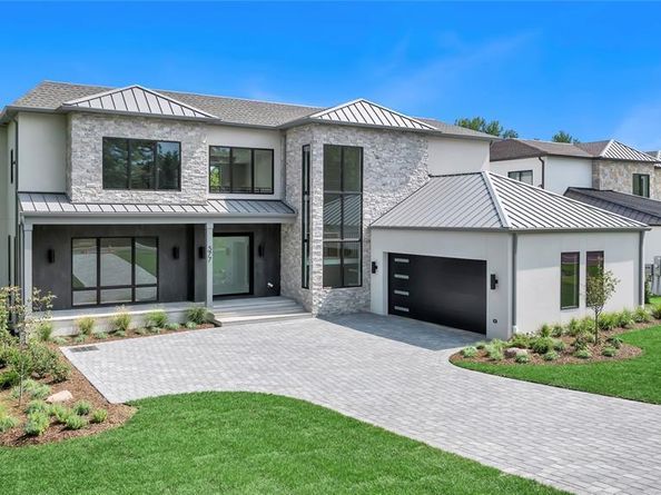 577 Floyd Street, Englewood Cliffs NJ 07632