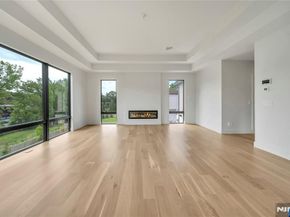 577 Floyd Street, Englewood Cliffs NJ 07632