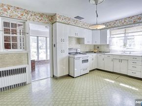 353 Oakdene Avenue, Leonia NJ 07605