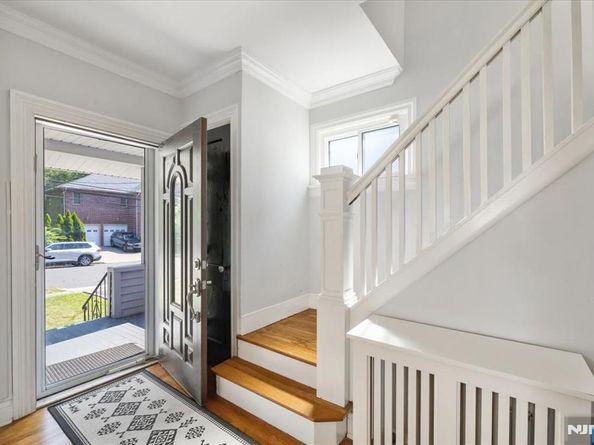 300 Van Nostrand Avenue, Englewood NJ 07631