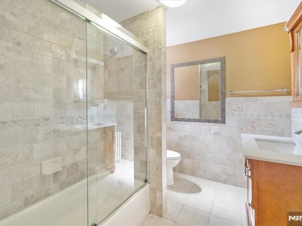 300 Van Nostrand Avenue, Englewood NJ 07631