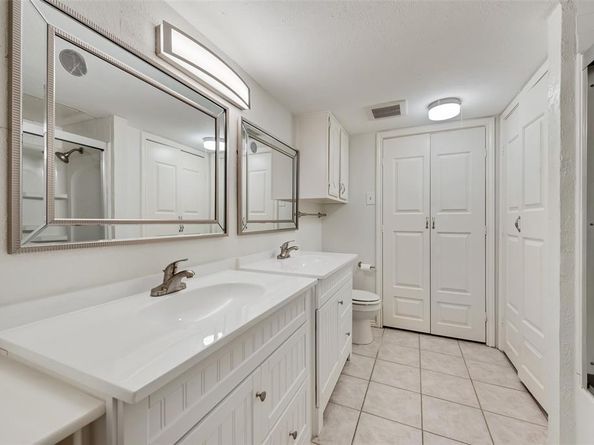 2835  Keller Springs Road  205, Carrollton Texas 75006