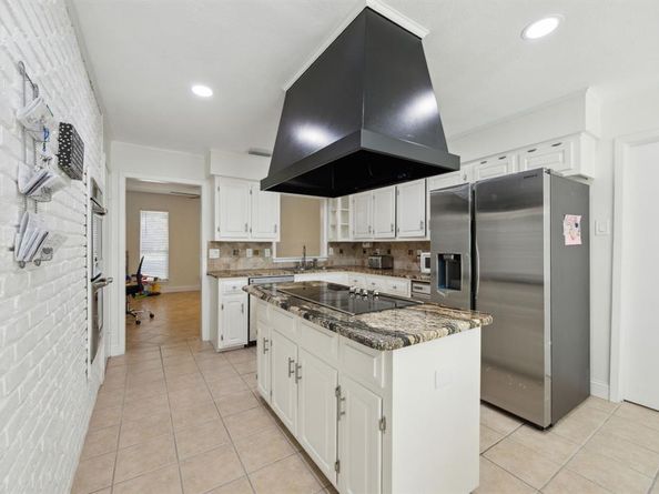 314  Xavier Drive , Garland Texas 75043