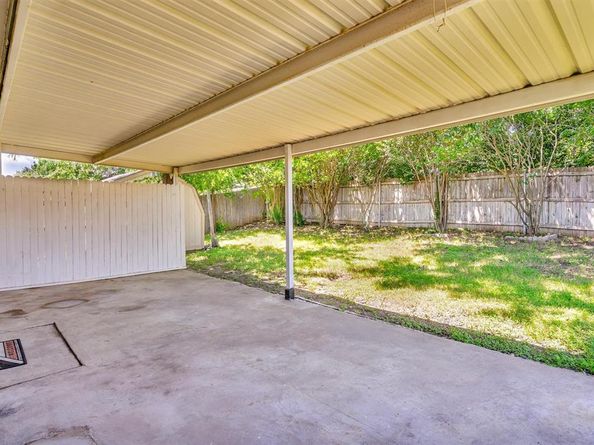 10212  Brea Canyon Road , Fort Worth Texas 76108