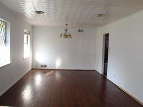 612  Ranier Circle , Garland Texas 75041