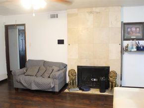 612  Ranier Circle , Garland Texas 75041