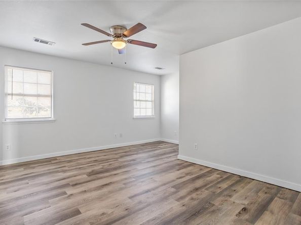 4001  Acacia Street , Fort Worth Texas 76109