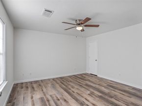 4001  Acacia Street , Fort Worth Texas 76109