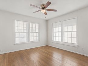 4001  Acacia Street , Fort Worth Texas 76109