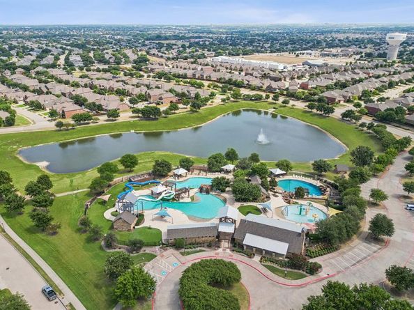 10420  Old Eagle River Lane , McKinney Texas 75072