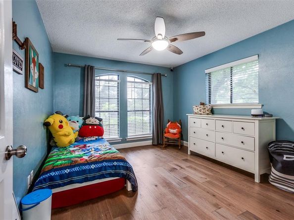 10220  Shadow Way , Dallas Texas 75243