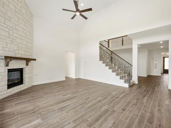 2404  Rockwood Lane , Mansfield Texas 76063