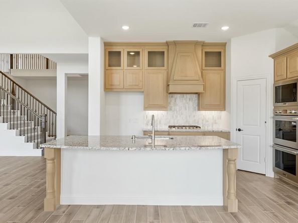 2404  Rockwood Lane , Mansfield Texas 76063