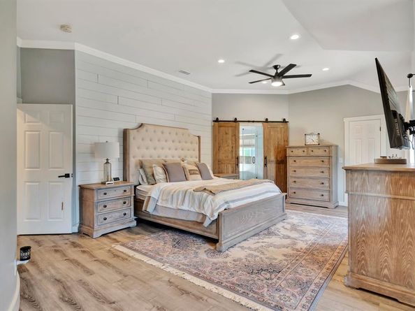 940  Crown Court , Highland Village Texas 75077
