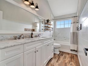 940  Crown Court , Highland Village Texas 75077