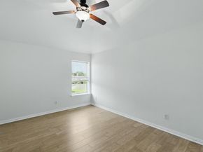 2410  Honey Drive , Arlington Texas 76001
