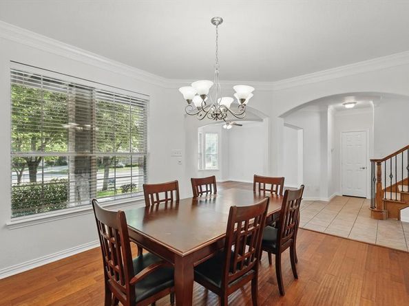 2410  Honey Drive , Arlington Texas 76001